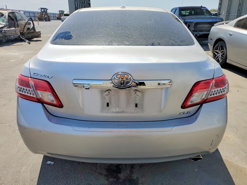Продажа на аукционе авто 2011 Toyota Camry, vin: 4T1BF3EK4BU766209, номер лота: 64432596