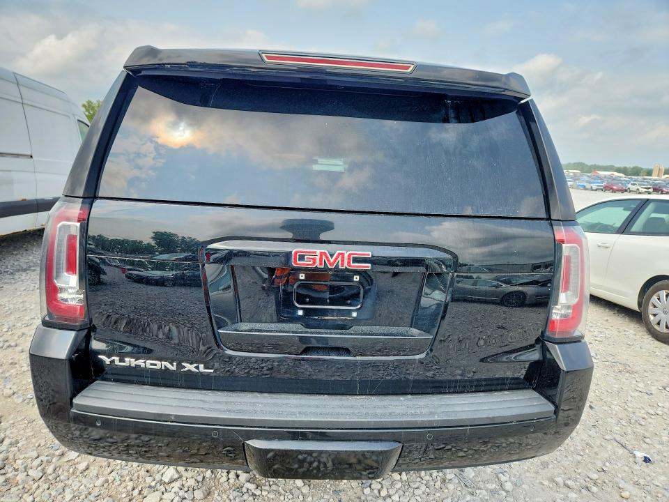 Продаж на аукціоні авто 2016 Gmc Yukon Xl, vin: 1GKS2FKC9GR127532, номер лоту: 64760866