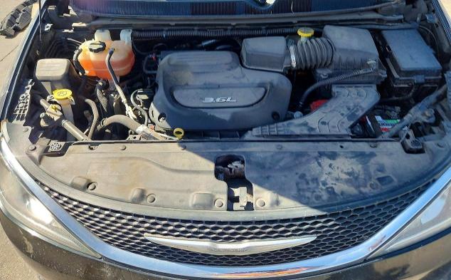 Продажа на аукционе авто 2017 Chrysler Pacifica, vin: 2C4RC1EG2HR669513, номер лота: 65630266