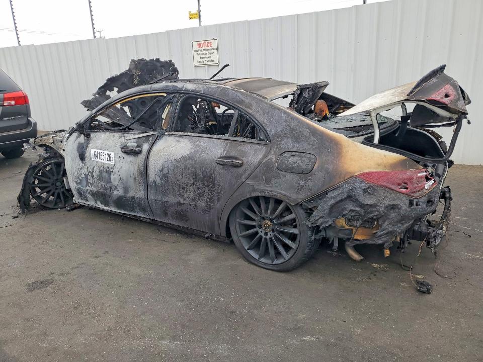 64155126 :رقم المزاد ، W1K5J4GB0MN162677 vin ، 2021 Mercedes-benz Cla مزاد بيع