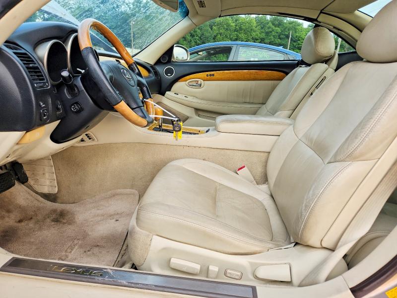 64002496 :رقم المزاد ، JTHFN48Y730039149 vin ، 2003 Lexus Sc مزاد بيع