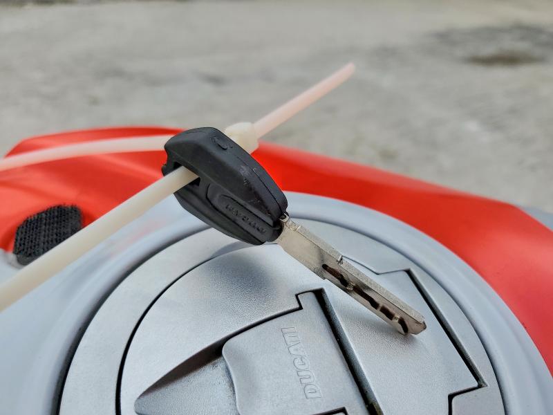 Продаж на аукціоні авто 2019 Ducati Panigale, vin: ZDMDAGNW9KB011109, номер лоту: 66054386