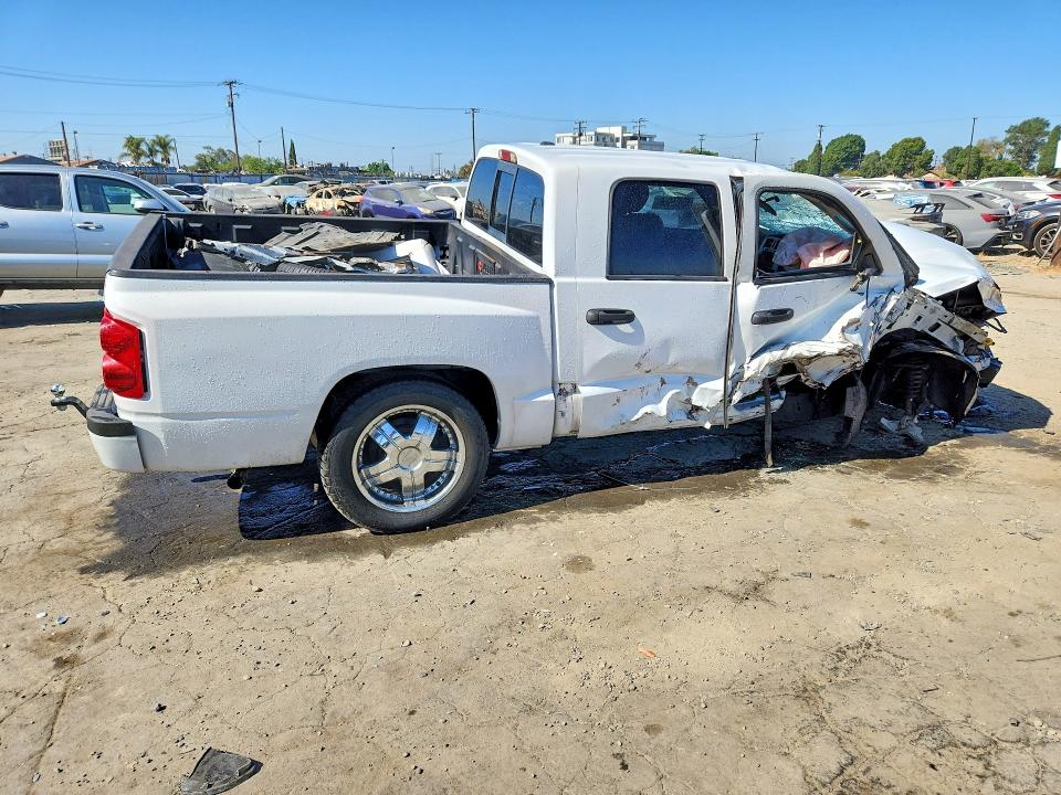 65056966 :رقم المزاد ، 1D7HE48NX7S197257 vin ، 2007 Dodge Dakota مزاد بيع