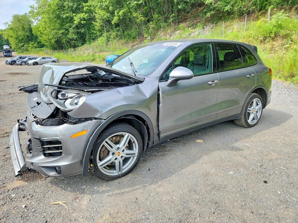 64050206 :رقم المزاد ، WP1AA2A20HKA90181 vin ، 2017 Porsche Cayenne مزاد بيع