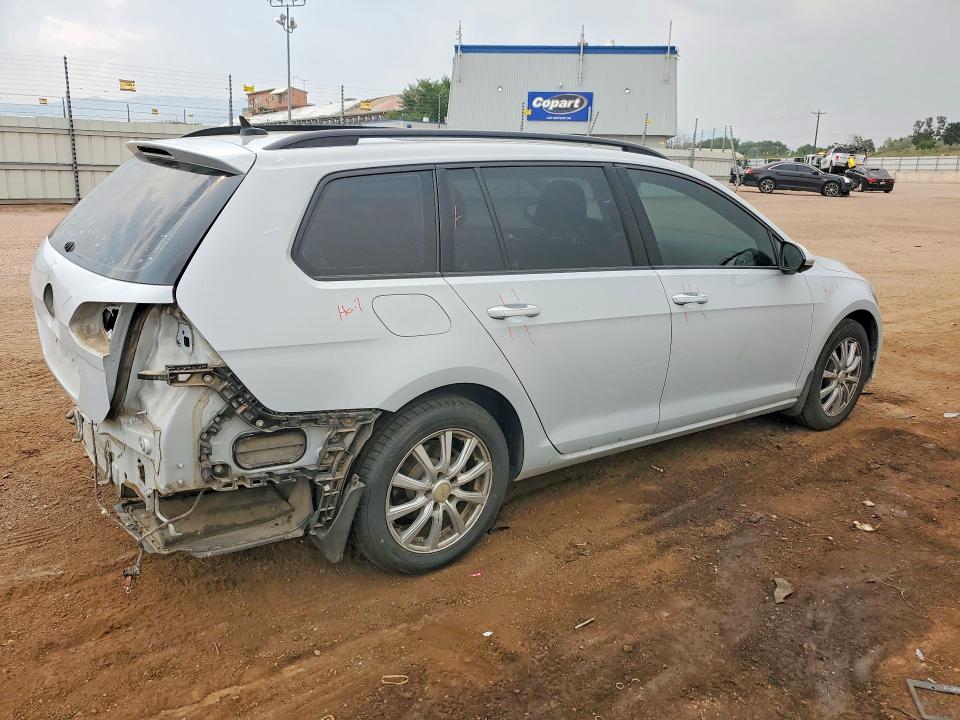 Продаж на аукціоні авто 2018 Volkswagen Golf Sportwagen, vin: 3VWD17AU5JM759277, номер лоту: 63235366