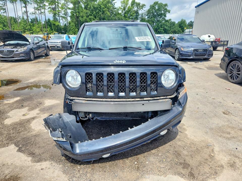 63536816 :رقم المزاد ، 1C4NJPFA0HD133020 vin ، 2017 Jeep Patriot مزاد بيع