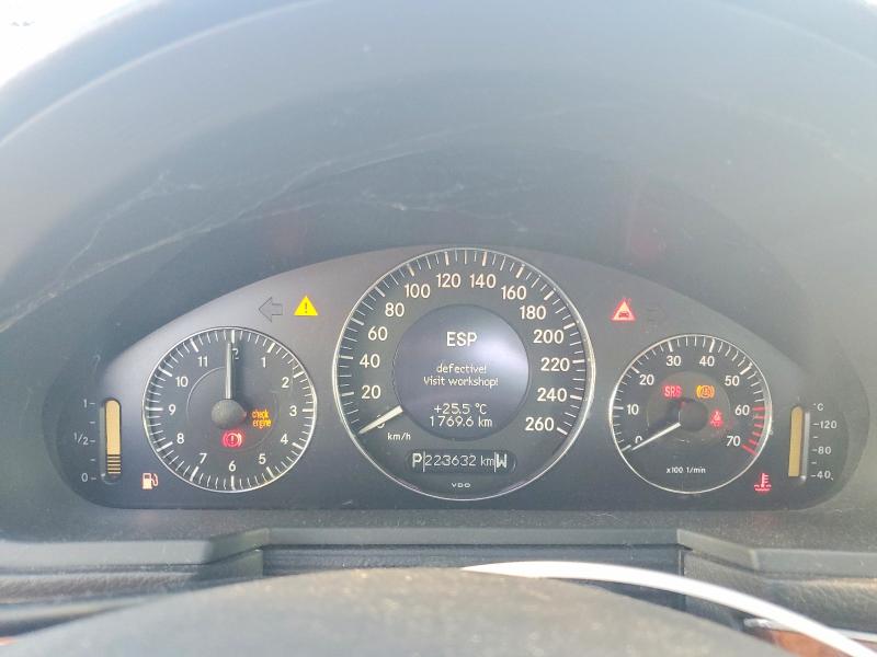 2003 Mercedes-benz E მანქანა იყიდება აუქციონზე, vin: WDBUF70J33A208758, აუქციონის ნომერი: 66566216