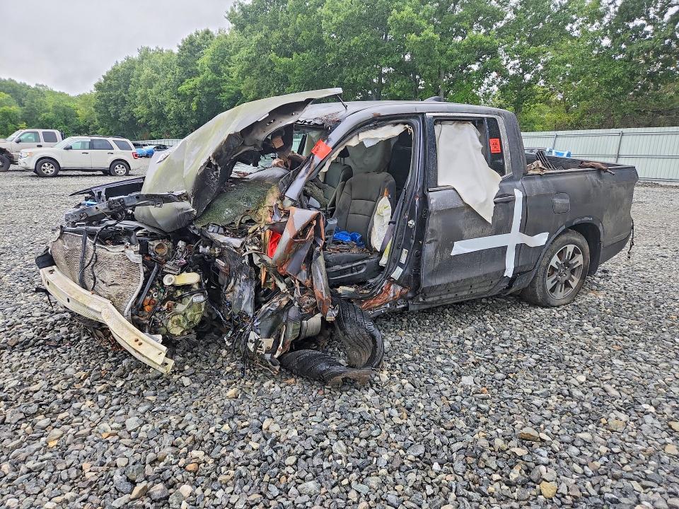2017 Honda Ridgeline მანქანა იყიდება აუქციონზე, vin: 5FPYK3F60HB033143, აუქციონის ნომერი: 65452686