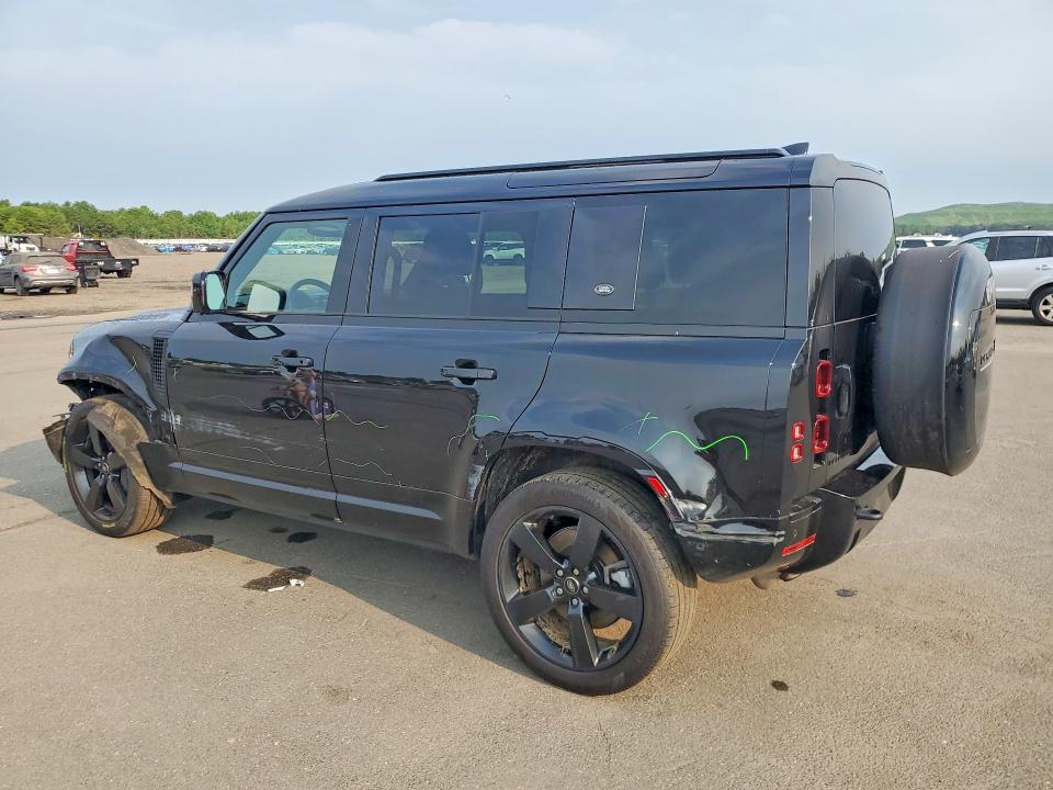 64194726 :رقم المزاد ، SALE27EU7R2334251 vin ، 2024 Land Rover Defender مزاد بيع