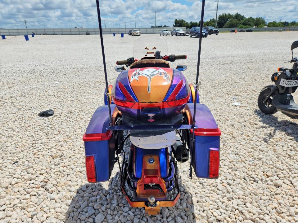 2022 Can-am Spyder Roadster მანქანა იყიდება აუქციონზე, vin: 2BXRDDD29NV000095, აუქციონის ნომერი: 64507166