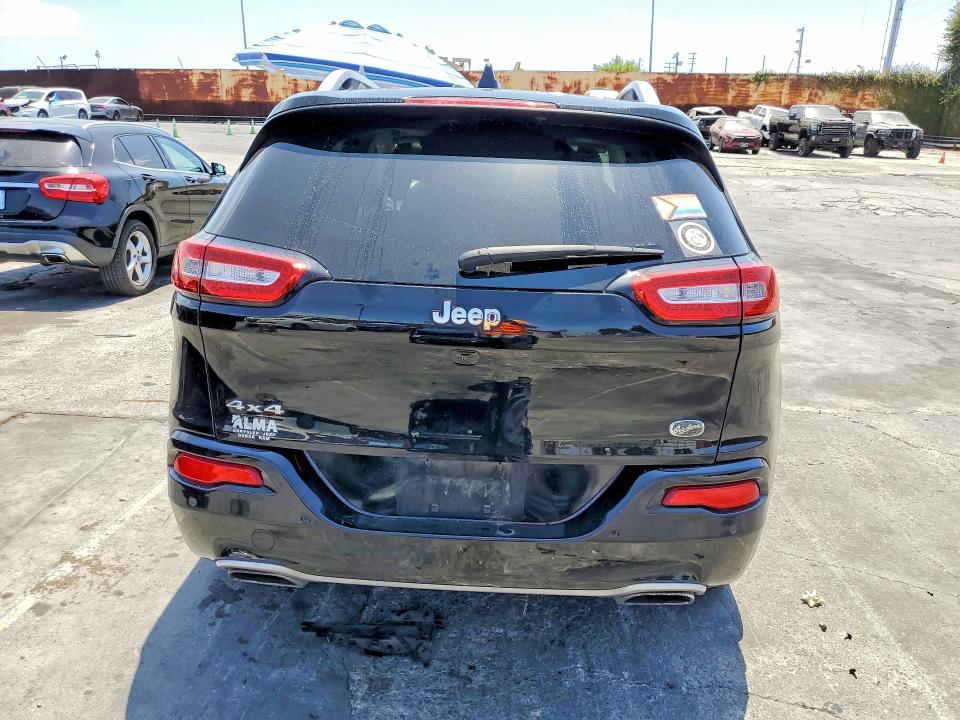 64498186 :رقم المزاد ، 1C4PJMJS1HW637362 vin ، 2017 Jeep Cherokee مزاد بيع
