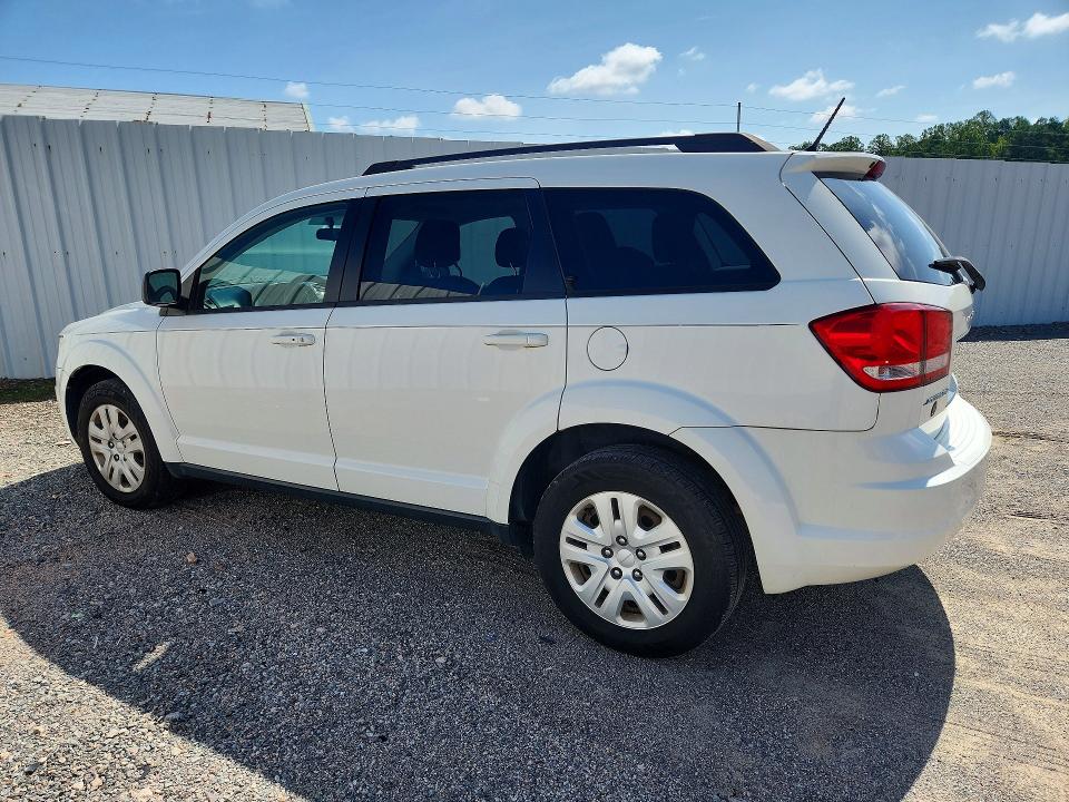 65646786 :رقم المزاد ، 3C4PDCAB1FT614393 vin ، 2015 Dodge Journey مزاد بيع