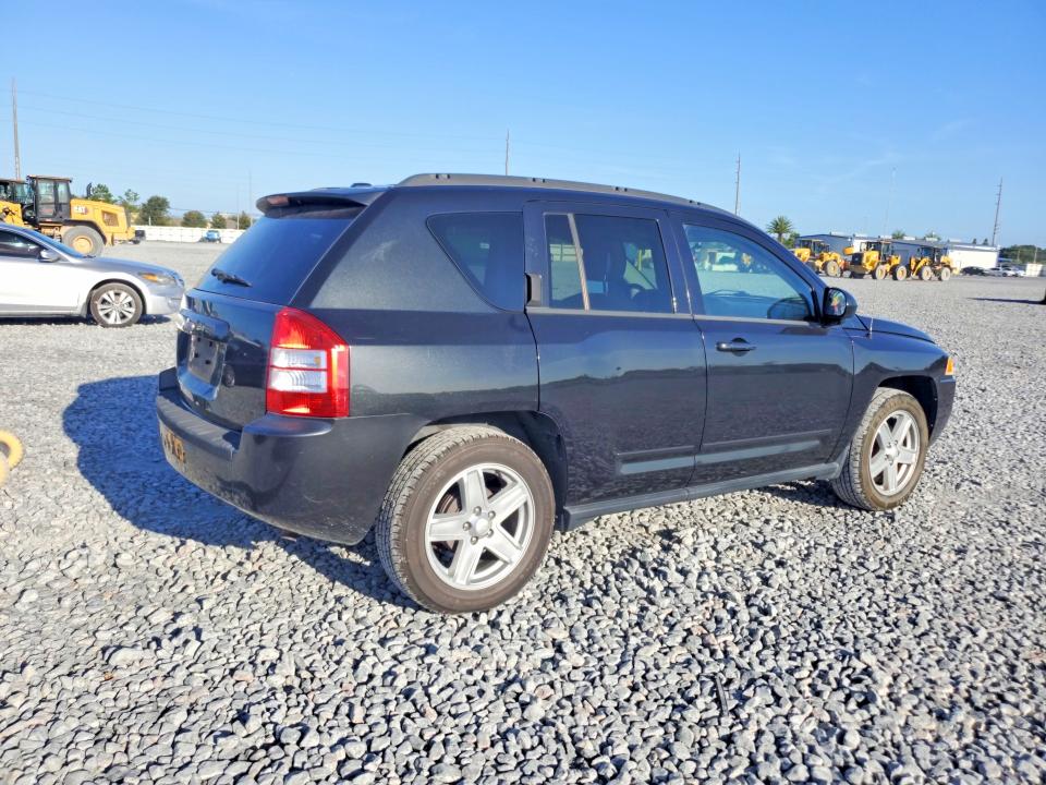 63838376 :رقم المزاد ، 1J4NT4FB0AD513797 vin ، 2010 Jeep Compass مزاد بيع