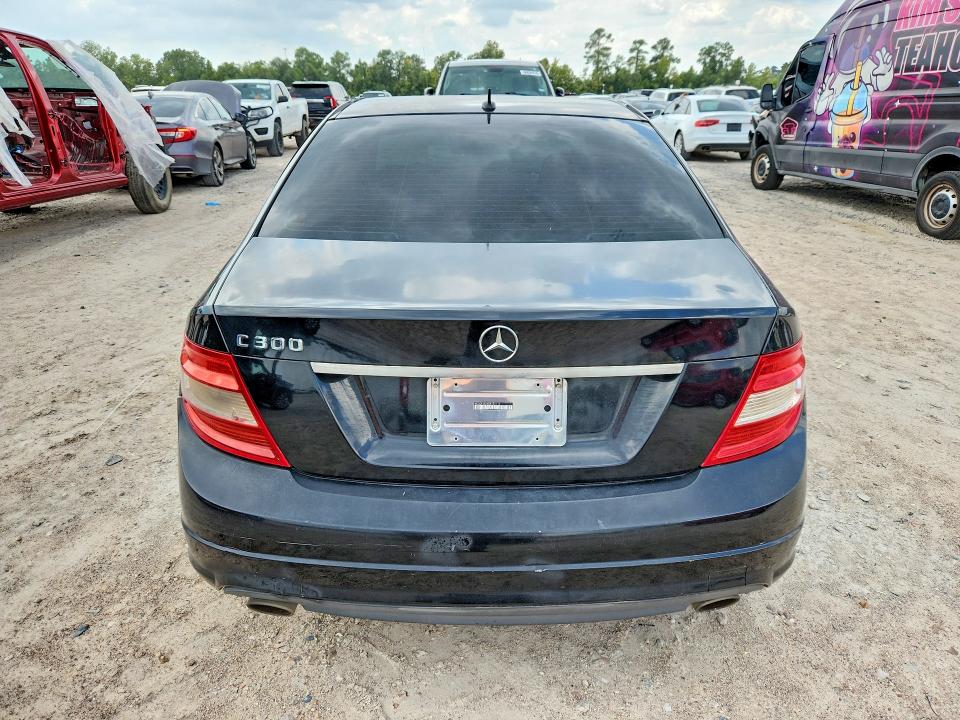 Продажа на аукционе авто 2011 Mercedes-benz C, vin: WDDGF5EB6BA456110, номер лота: 67303966