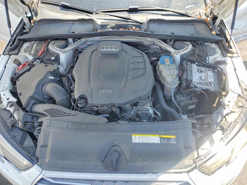 Продажа на аукционе авто 2017 Audi A4, vin: WAUANAF43HN036962, номер лота: 64629726
