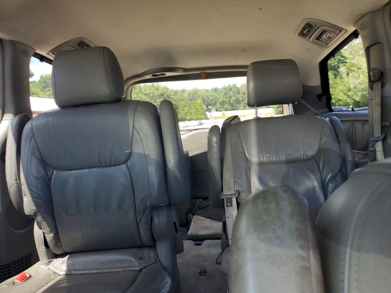 65496886 :رقم المزاد ، 5TDBA22C16S062232 vin ، 2006 Toyota Sienna مزاد بيع