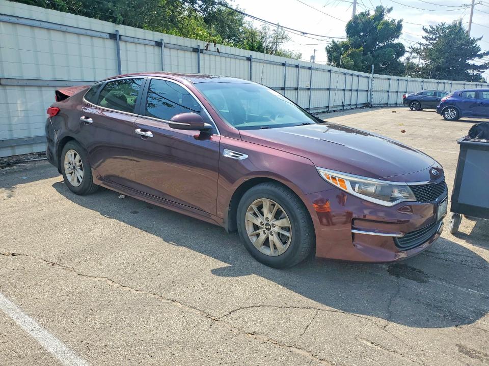 Продаж на аукціоні авто 2016 Kia Optima, vin: 5XXGT4L36GG023603, номер лоту: 64095156