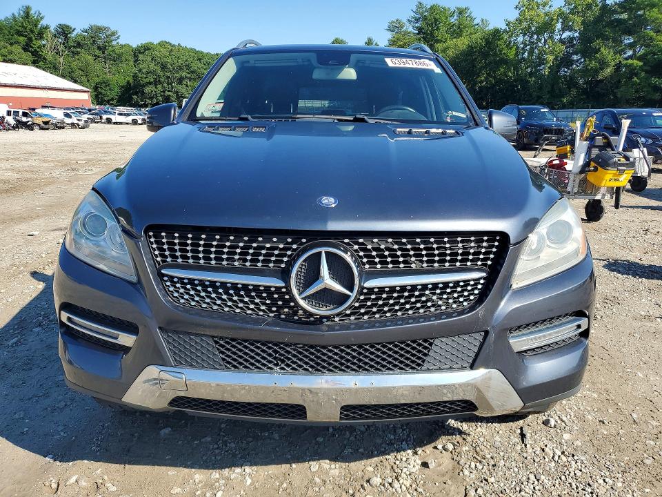 2015 Mercedes-benz Ml მანქანა იყიდება აუქციონზე, vin: 4JGDA5HB2FA477397, აუქციონის ნომერი: 63947886
