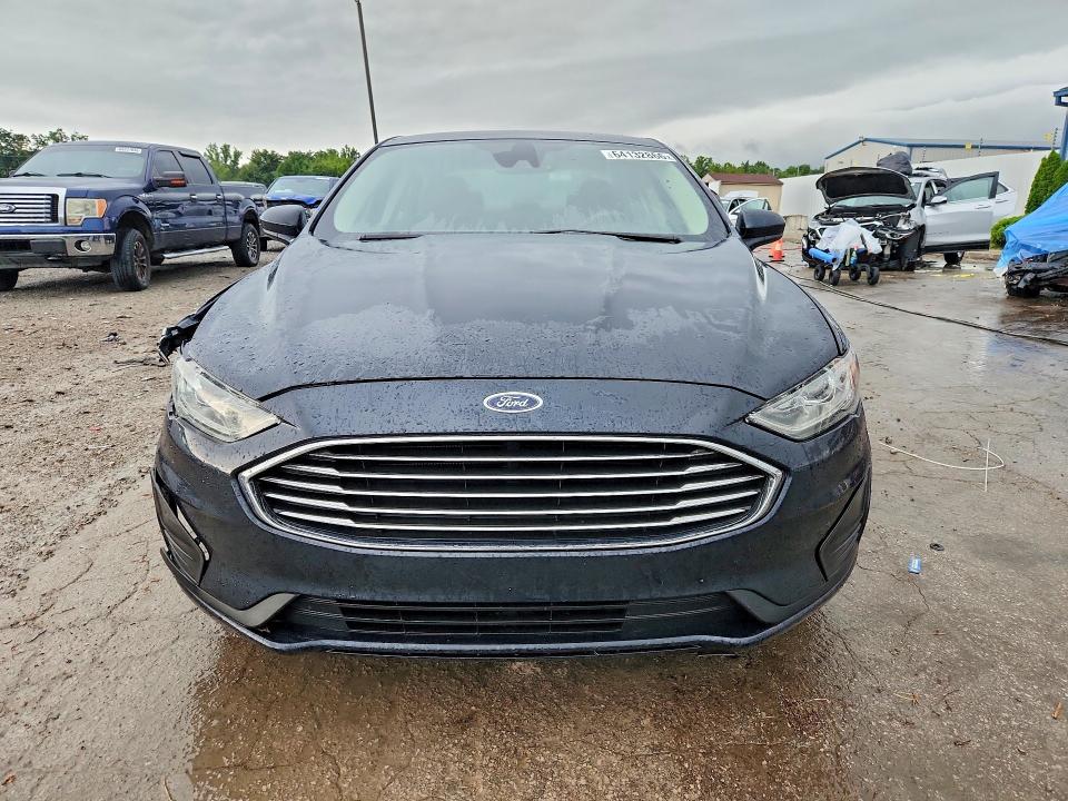 2020 Ford Fusion მანქანა იყიდება აუქციონზე, vin: 3FA6P0HDXLR166159, აუქციონის ნომერი: 64132866