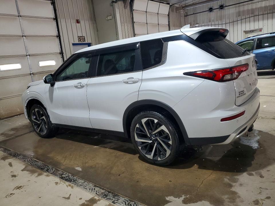 Продажа на аукционе авто 2023 Mitsubishi Outlander, vin: JA4J4UA80PZ053446, номер лота: 64384026