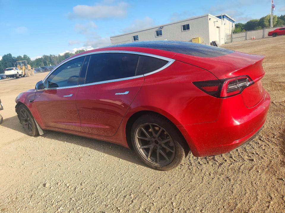 Продажа на аукционе авто 2018 Tesla Model 3, vin: 5YJ3E1EB6JF107698, номер лота: 64193086