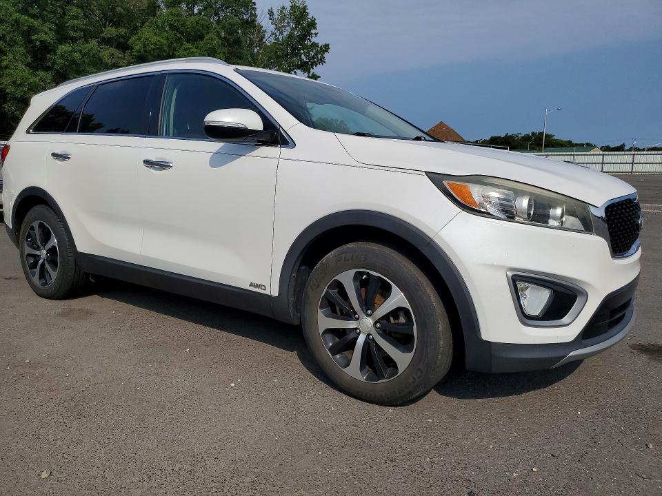 2016 Kia Sorento მანქანა იყიდება აუქციონზე, vin: 5XYPHDA1XGG025353, აუქციონის ნომერი: 64786606