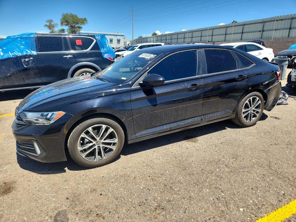 2022 Volkswagen Jetta მანქანა იყიდება აუქციონზე, vin: 3VWBM7BUXNM020151, აუქციონის ნომერი: 65165036