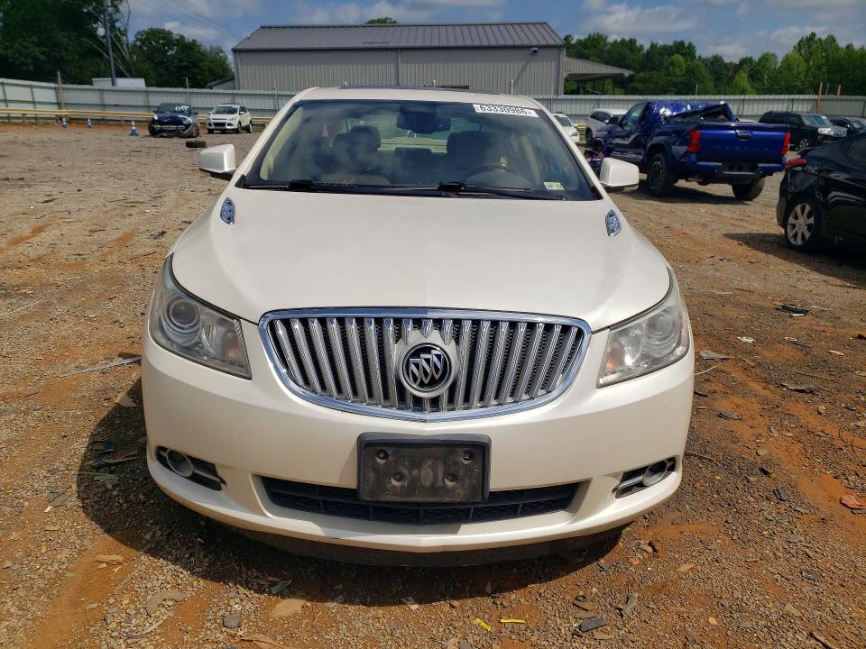63330986 :رقم المزاد ، 1G4GE5ED3BF232838 vin ، 2011 Buick Lacrosse مزاد بيع