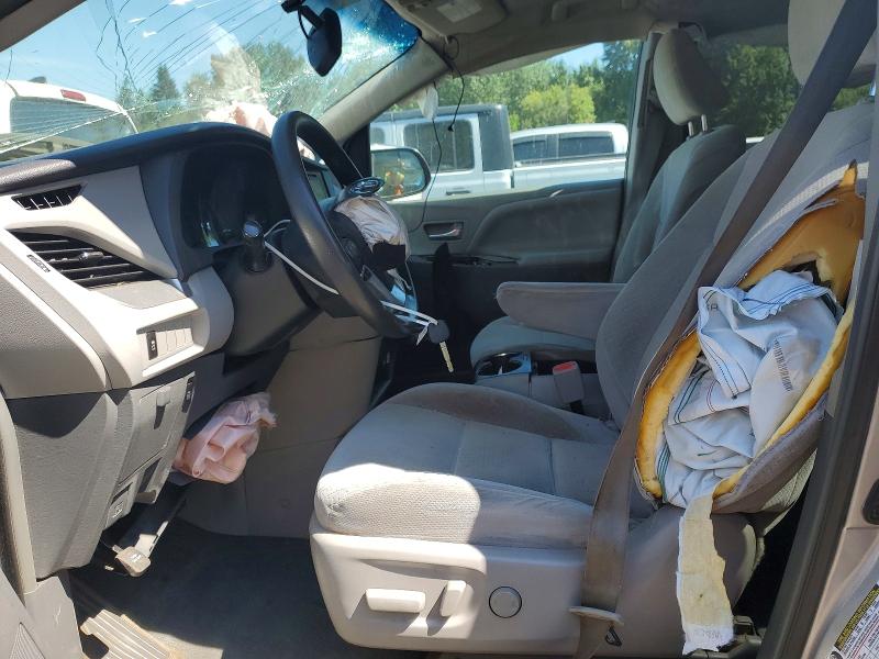 63215856 :رقم المزاد ، 5TDKK3DC9FS587006 vin ، 2015 Toyota Sienna مزاد بيع