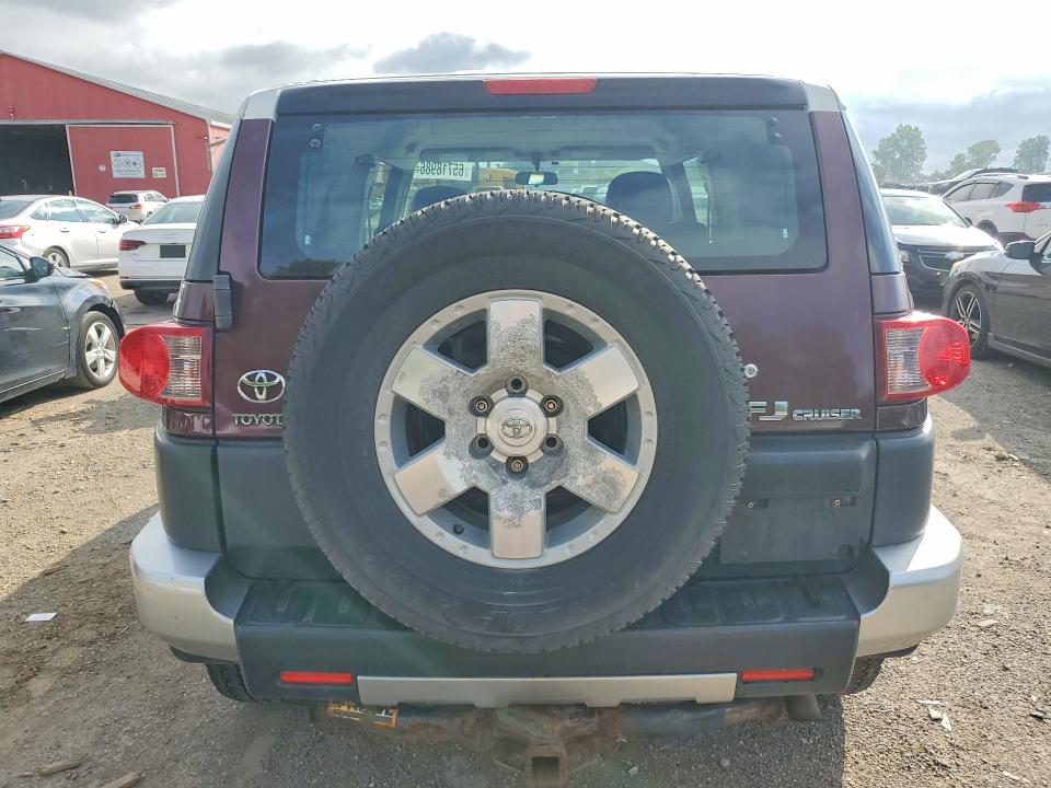 2007 Toyota Fj Cruiser მანქანა იყიდება აუქციონზე, vin: JTEBU11F370034123, აუქციონის ნომერი: 65718986