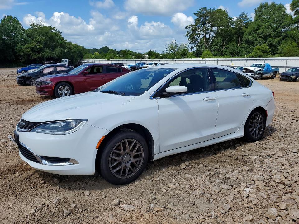2015 Chrysler 200 მანქანა იყიდება აუქციონზე, vin: 1C3CCCAB7FN603873, აუქციონის ნომერი: 64225286