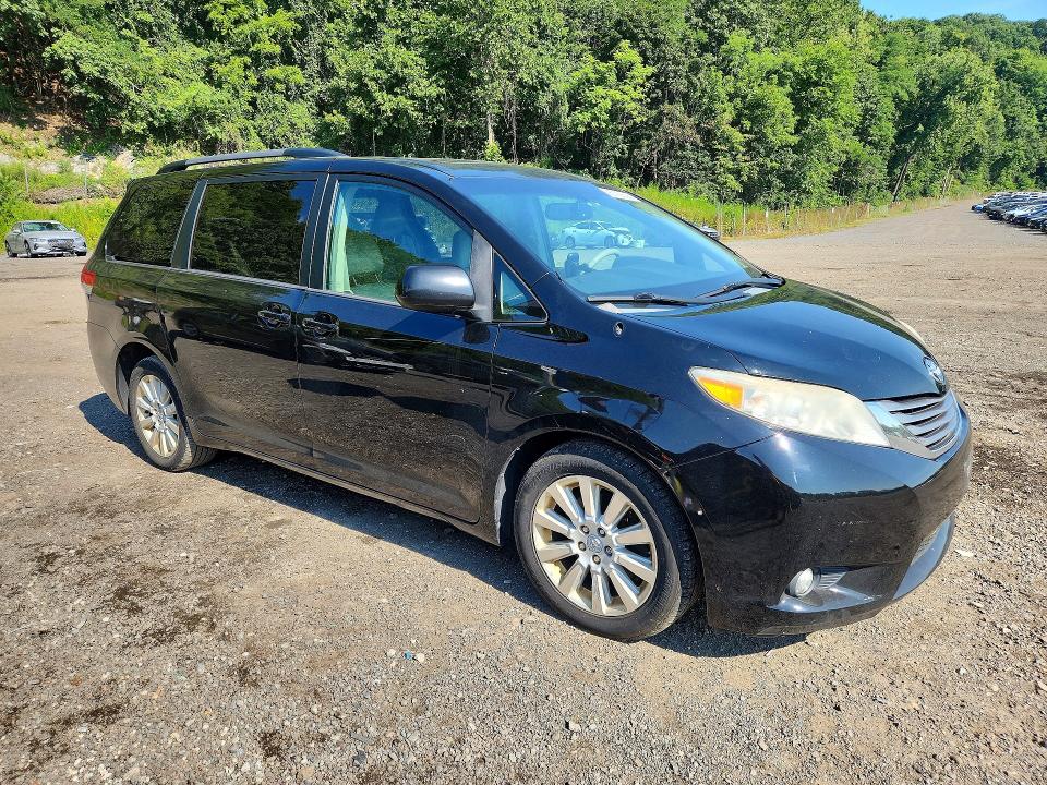 Продажа на аукционе авто 2012 Toyota Sienna, vin: 5TDDK3DC0CS040761, номер лота: 65112306