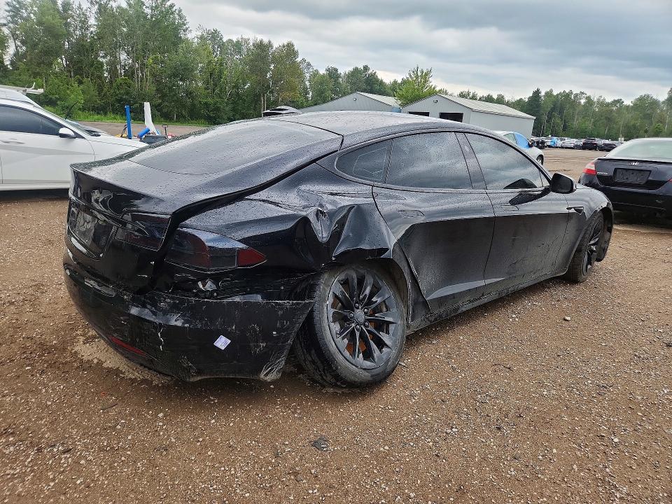 2017 Tesla Model S მანქანა იყიდება აუქციონზე, vin: 5YJSA1E26HF194519, აუქციონის ნომერი: 65699536