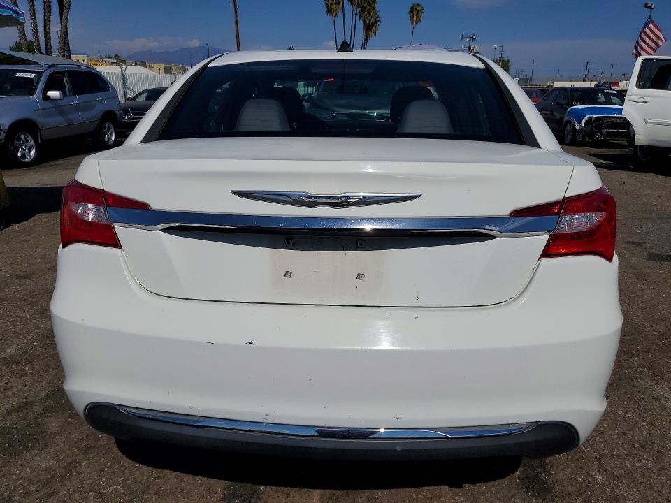64158596 :رقم المزاد ، 1C3CCBAB7CN317432 vin ، 2012 Chrysler 200 مزاد بيع
