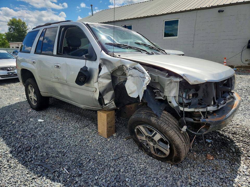 Продаж на аукціоні авто 2006 Chevrolet Trailblazer, vin: 1GNDT13S462293014, номер лоту: 65453156