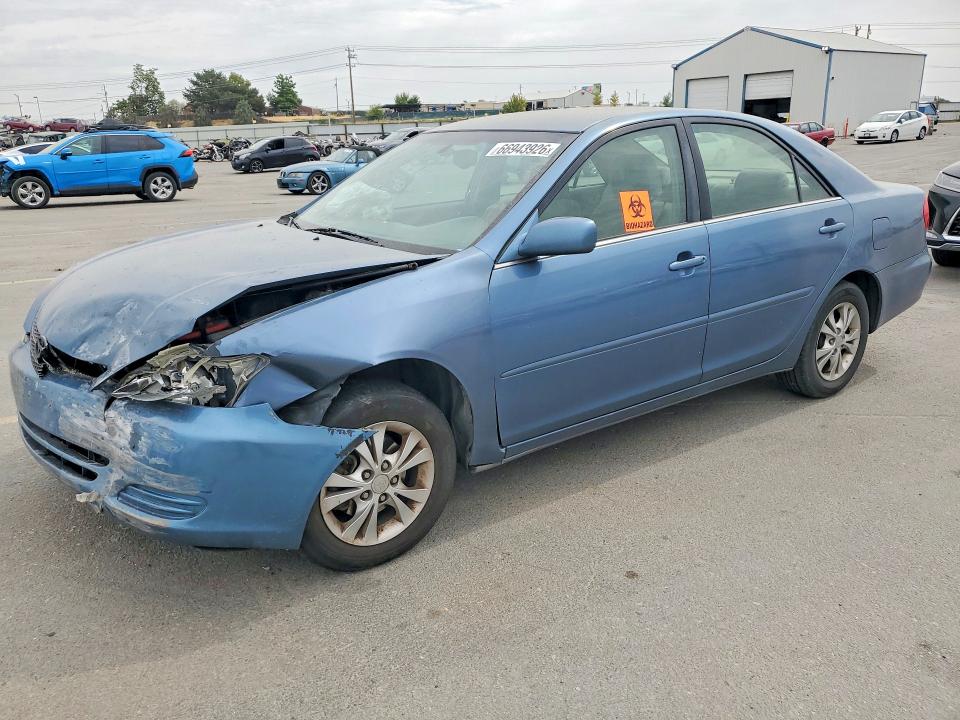 2004 Toyota Camry მანქანა იყიდება აუქციონზე, vin: 4T1BF32K74U571504, აუქციონის ნომერი: 66943926