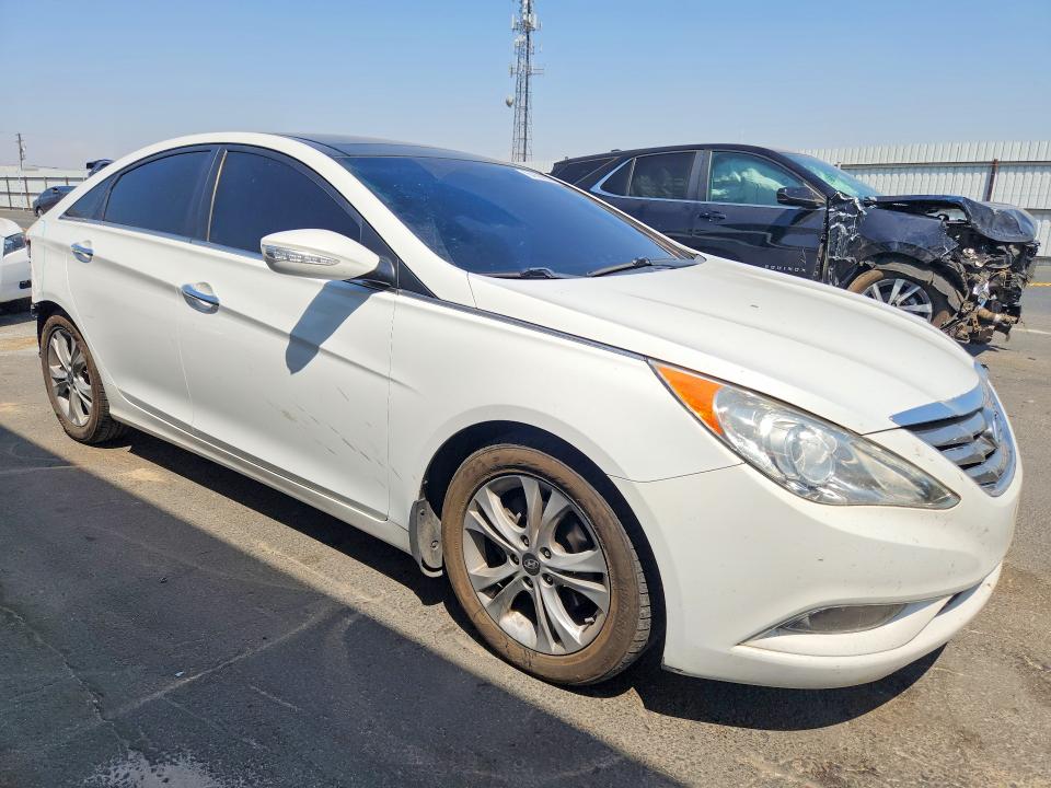 64106806 :رقم المزاد ، 5NPEC4ACXCH368271 vin ، 2012 Hyundai Sonata مزاد بيع