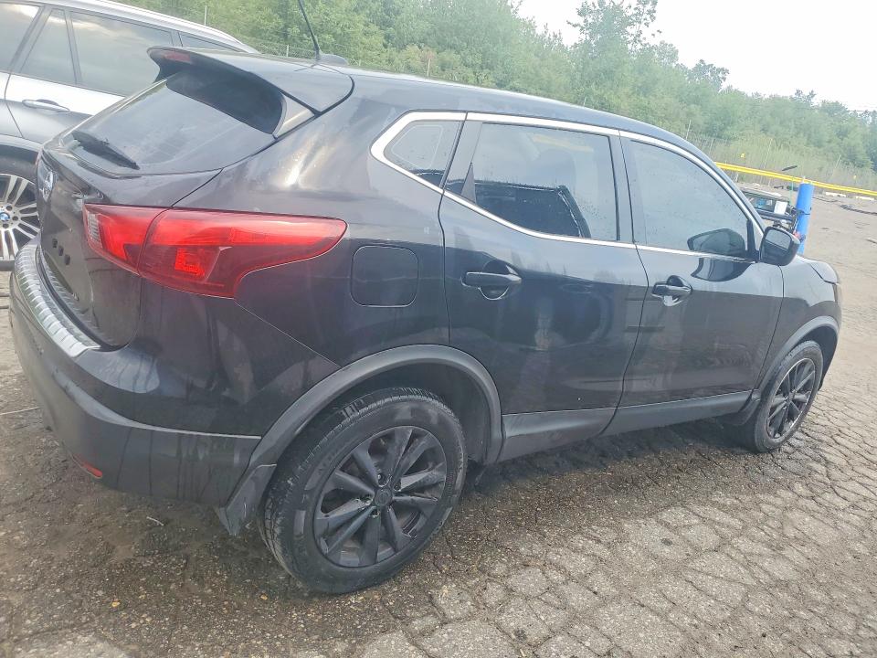 Продажа на аукционе авто 2018 Nissan Rogue Sport, vin: JN1BJ1CP3JW187322, номер лота: 64798236