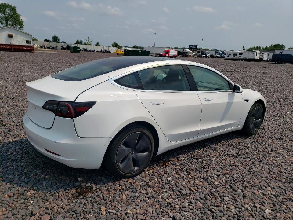 2019 Tesla Model 3 მანქანა იყიდება აუქციონზე, vin: 5YJ3E1EA1KF401681, აუქციონის ნომერი: 63896866