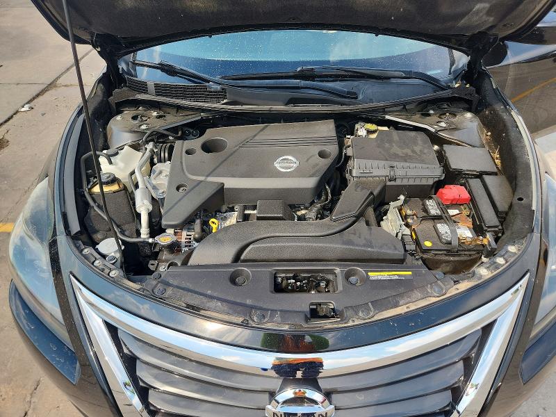 2015 Nissan Altima მანქანა იყიდება აუქციონზე, vin: 1N4AL3AP9FC427327, აუქციონის ნომერი: 63671496