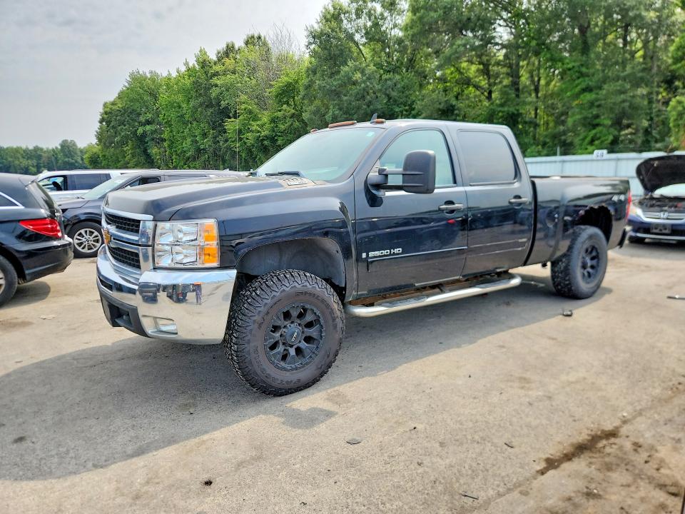 65161536 :رقم المزاد ، 1GCHK236X7F506743 vin ، 2007 Chevrolet Silverado مزاد بيع