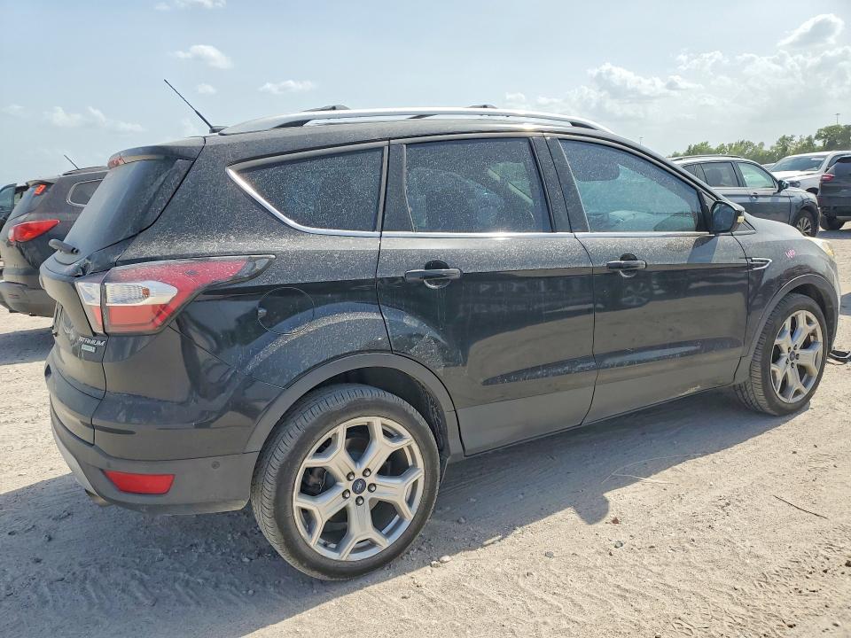 Продаж на аукціоні авто 2017 Ford Escape, vin: 1FMCU0J99HUA60857, номер лоту: 64007596
