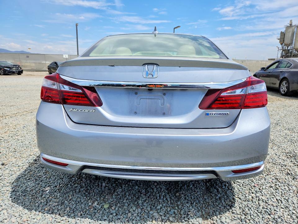 Продаж на аукціоні авто 2017 Honda Accord, vin: JHMCR6F55HC000724, номер лоту: 66777516