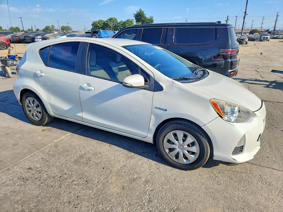 Aukcja sprzedaży 2014 Toyota Prius C, vin: JTDKDTB39E1082530, numer aukcji: 66589376