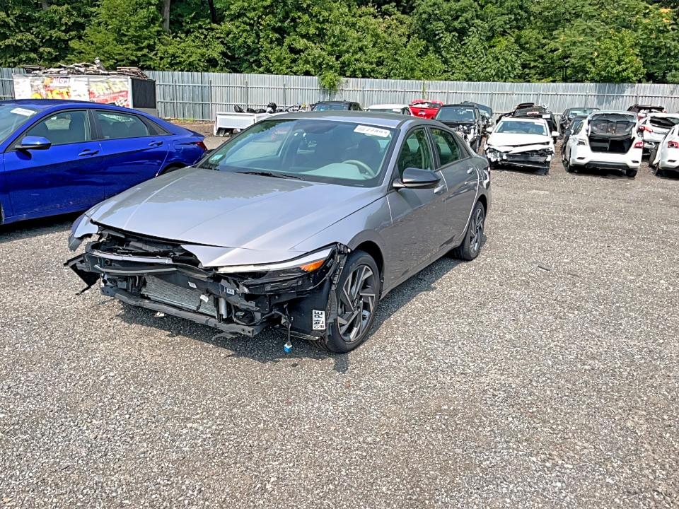 64933316 :رقم المزاد ، KMHLM4DG0SU094579 vin ، 2025 Hyundai Elantra مزاد بيع