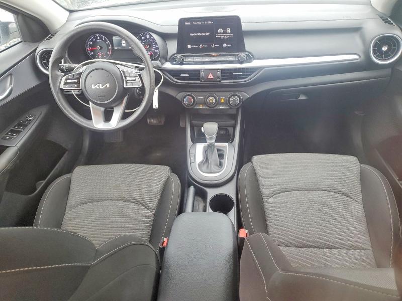 64577636 :رقم المزاد ، 3KPF24ADXRE739989 vin ، 2024 Kia Forte مزاد بيع