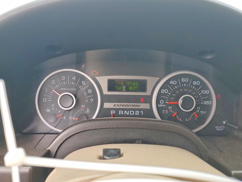 64589306 :رقم المزاد ، 1FMPU16505LB04596 vin ، 2005 Ford Expedition مزاد بيع