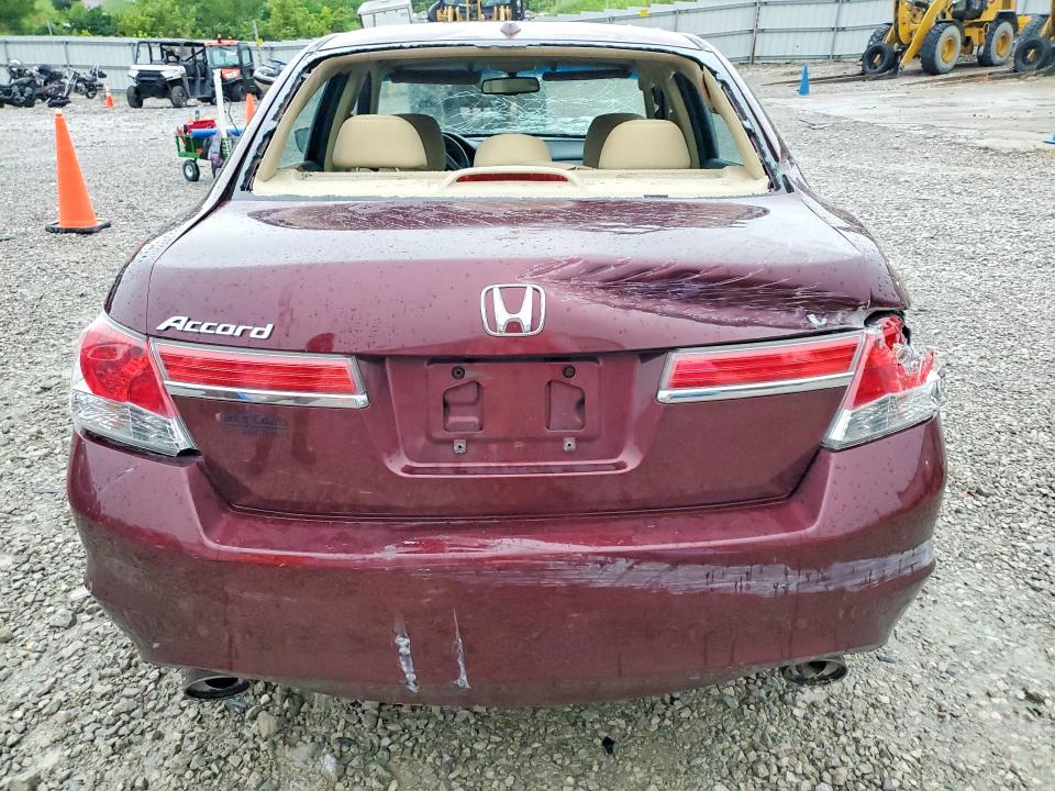 63929936 :رقم المزاد ، 1HGCP3F82CA008107 vin ، 2012 Honda Accord مزاد بيع