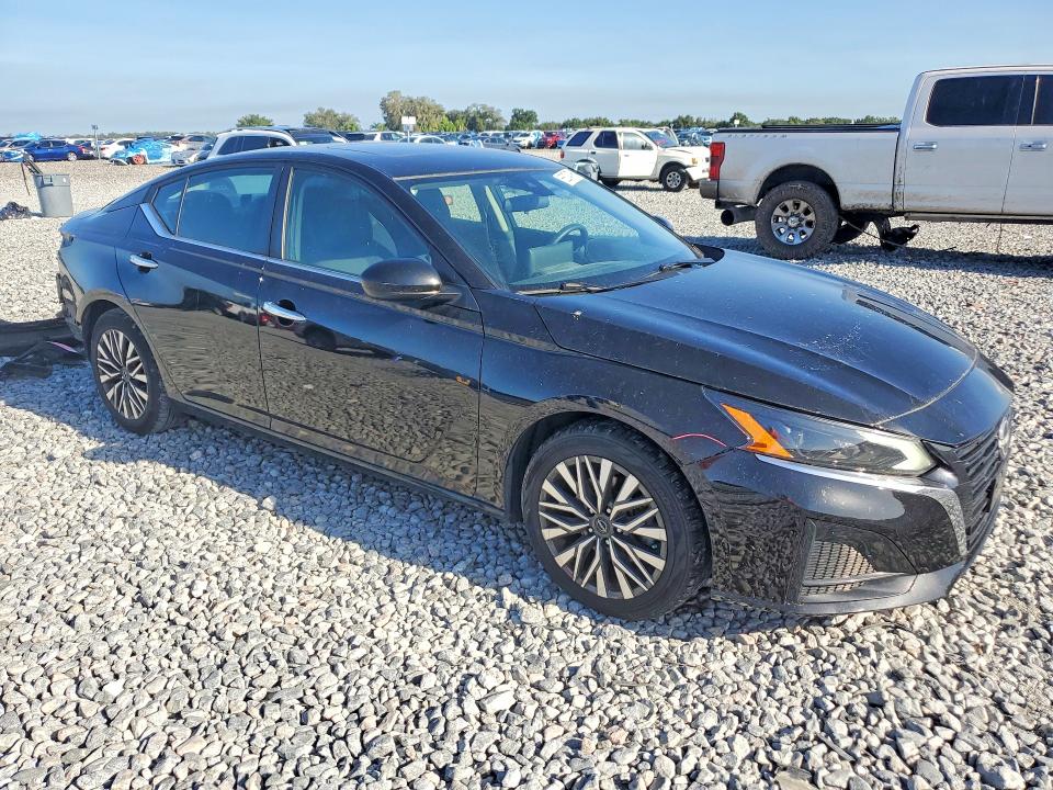 Auction sale of the 2023 Nissan Altima, vin: 1N4BL4DV4PN313603, lot number: 65274796