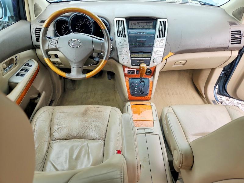 63131236 :رقم المزاد ، 2T2HK31U38C085025 vin ، 2008 Lexus Rx مزاد بيع